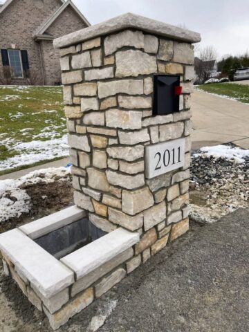 custom-stone-mailbox-column-angle