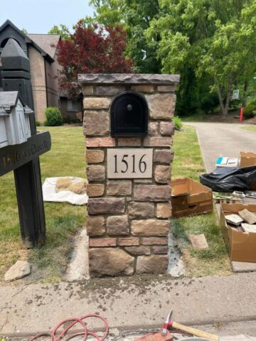 stone-mailbox-column-installation